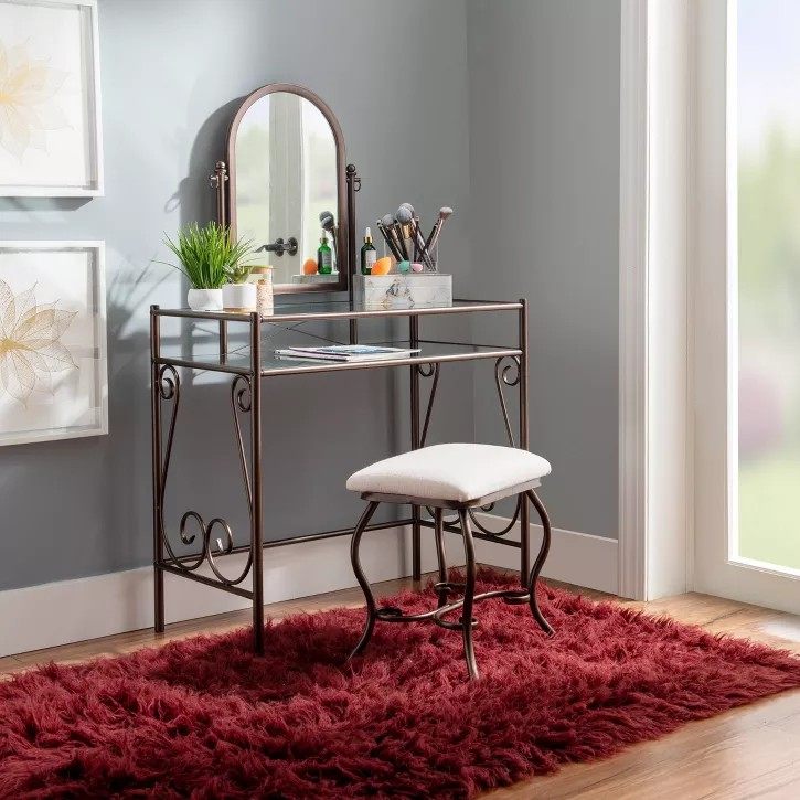 www.jingtongfurniture.com